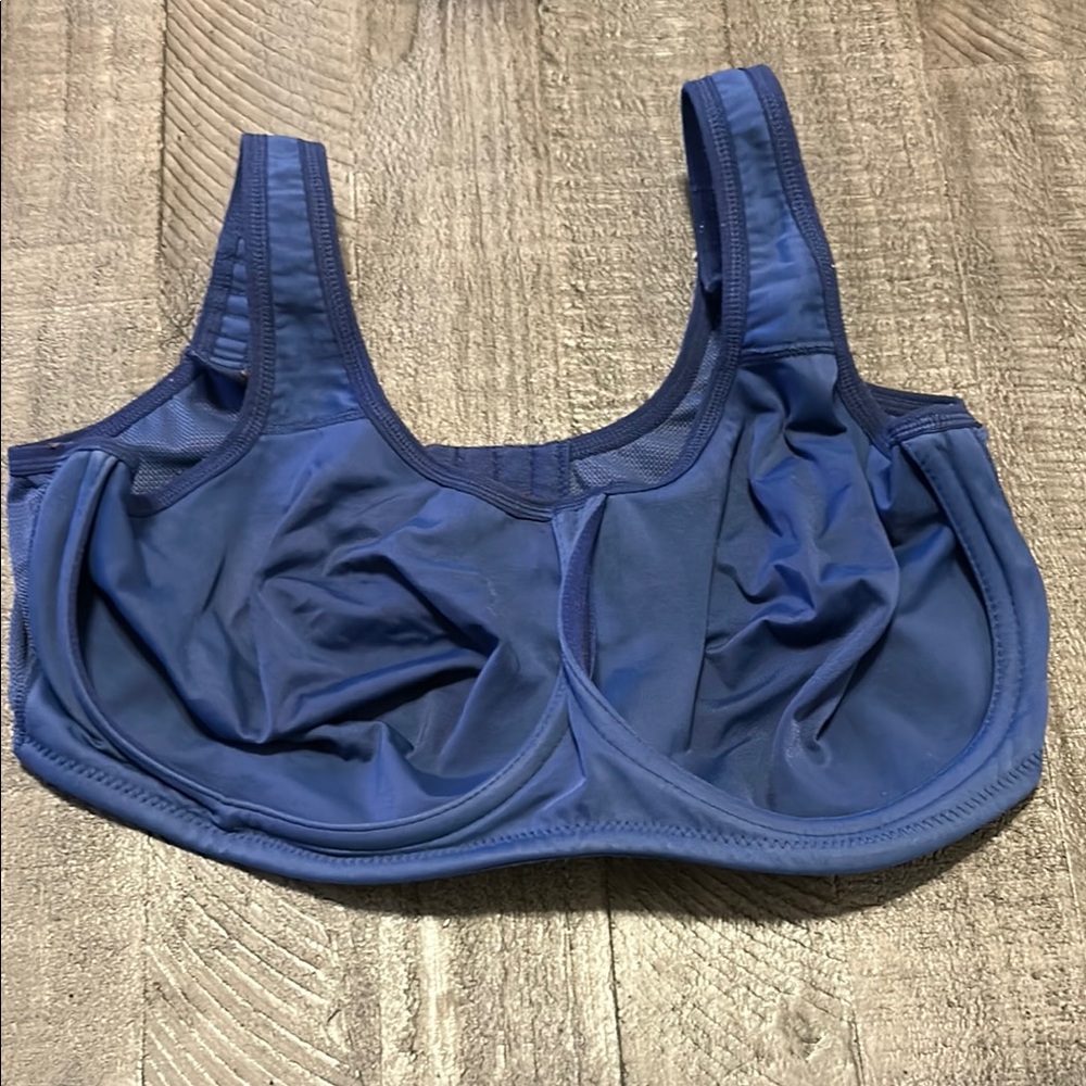 Wacoal Underwire Sports Bra with Full Coverage